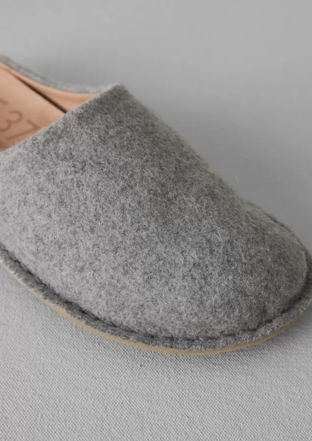 Women Toast Viba Roma Felt Slippers